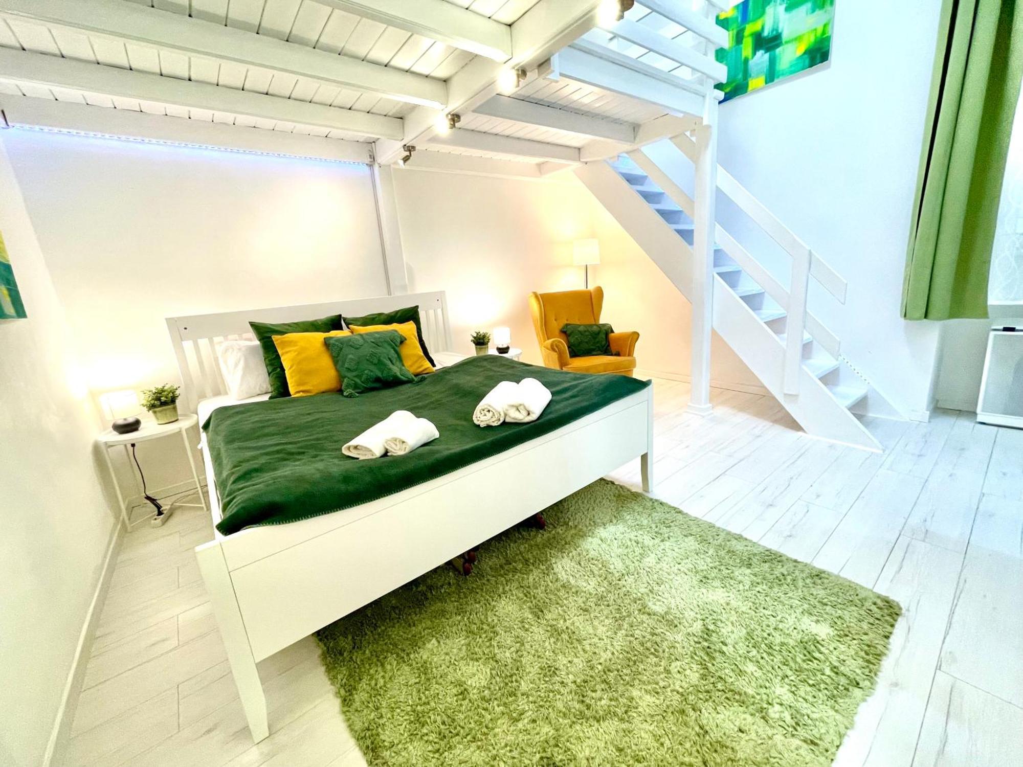 Teresian Apartment Near The Andrassy Street Free Air Conditioner Free Coffee Budapest Extérieur photo