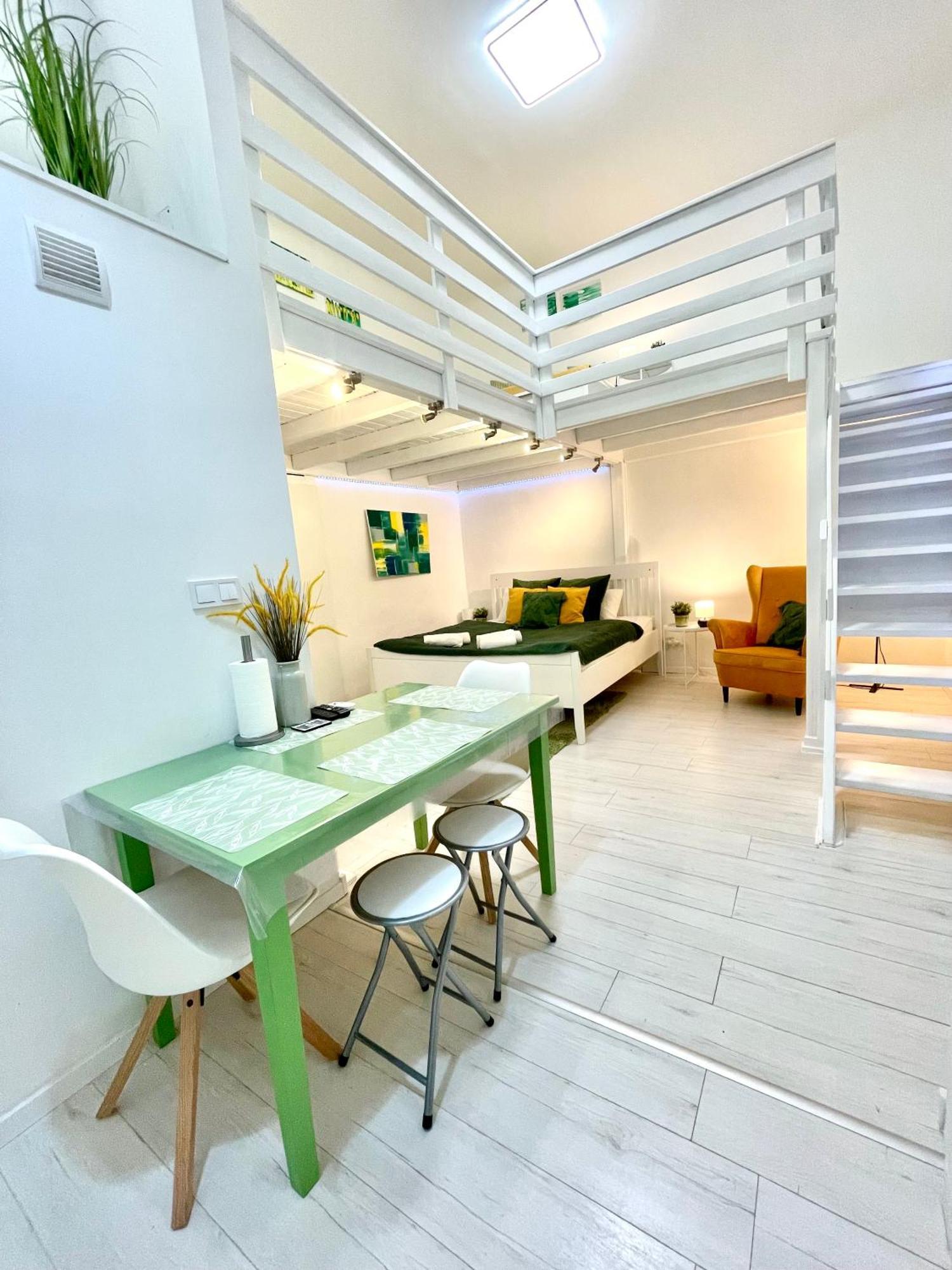 Teresian Apartment Near The Andrassy Street Free Air Conditioner Free Coffee Budapest Extérieur photo